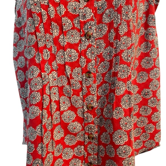 Maeve red floral ruffle trim button-up scoop neck tank top blouse size 4P - Picture 6 of 8
